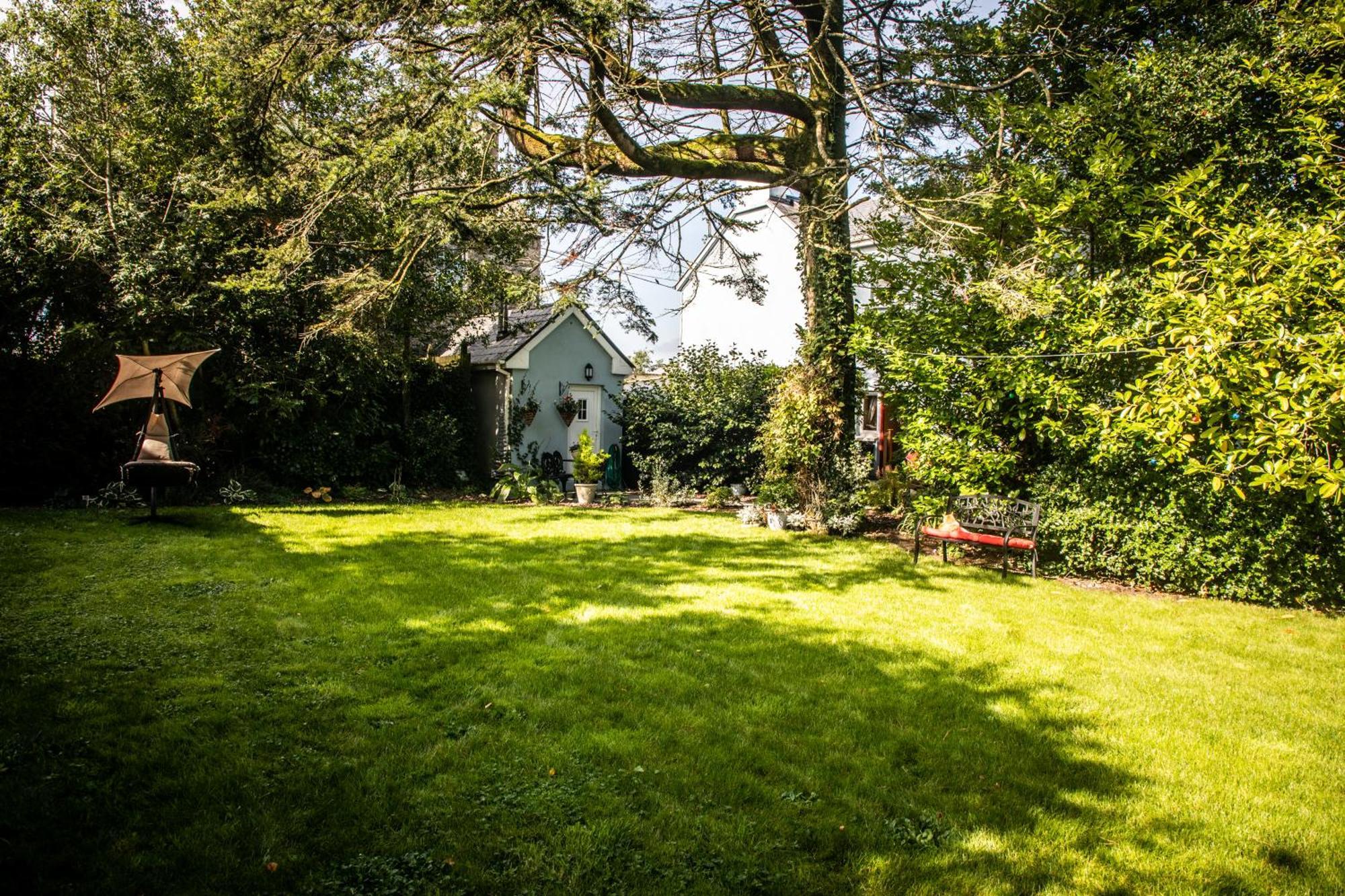 Herlihy'S, Half-Way-House Farranfore ภายนอก รูปภาพ